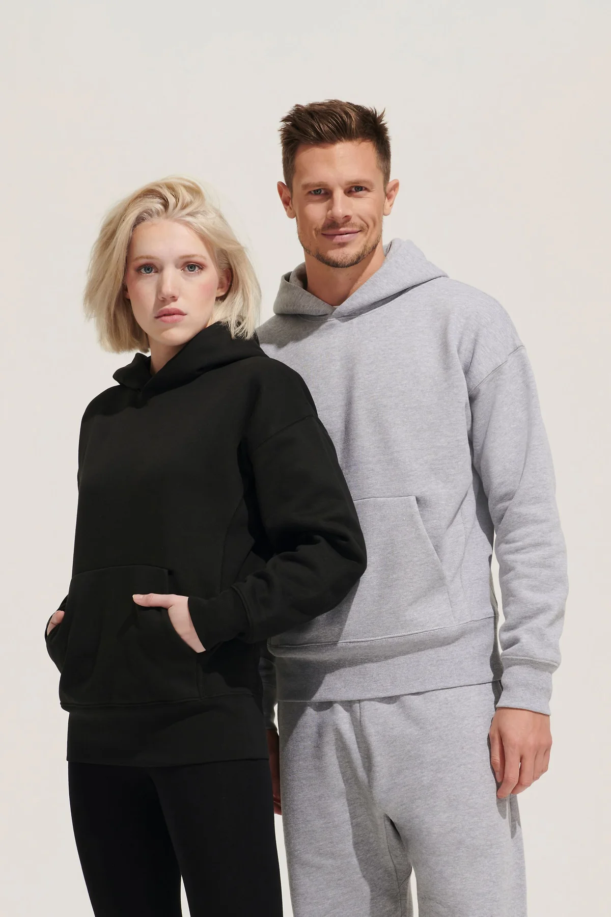 1_felpa-unisex-con-cappuccio-sols-origin.webp