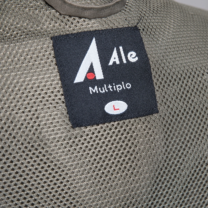 gilet-multitasche-multiplo-10.webp