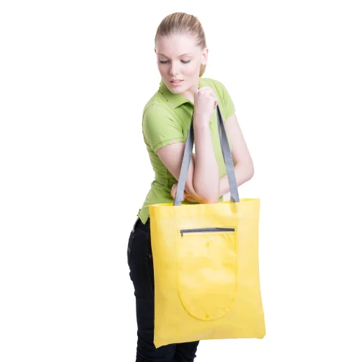 shopper-cleo-7.webp