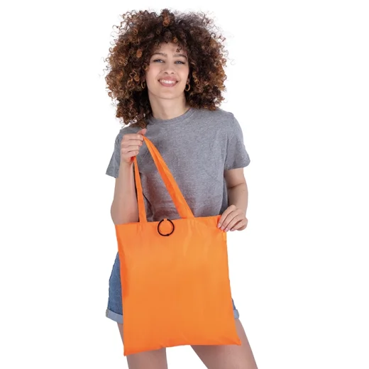 shopper-percy-11.webp